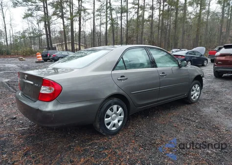 2004 Toyota Camry Le from USA, damaged, VIN 4T1BE32K44U940029